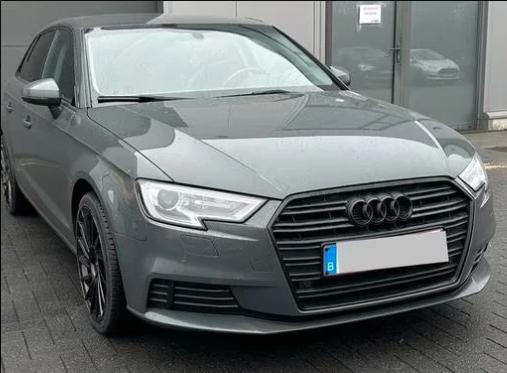 AUDI A3 TDI1.6 talrijke opties, Auto's, Voorwielaandrijving, 4 cilinders, Leder en Stof, 99 g/km