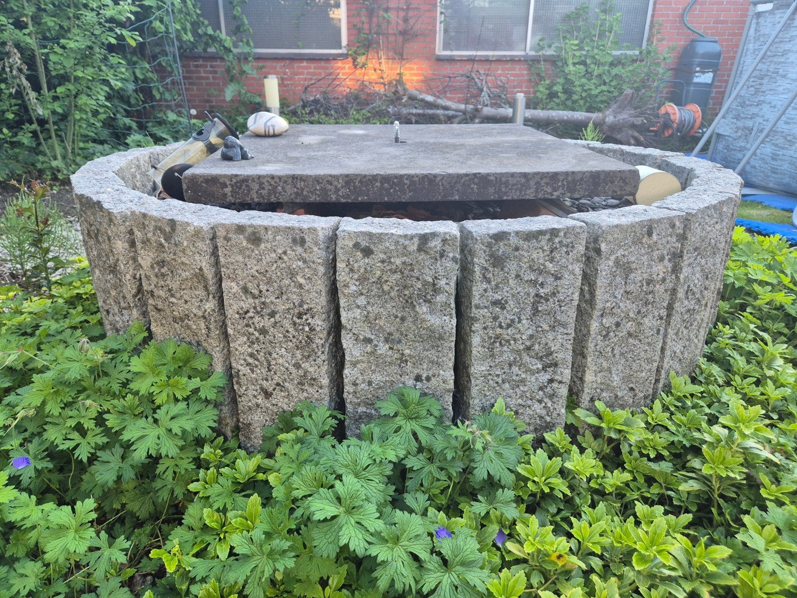 Fontaine en pierre naturelle, Jardin & Terrasse, Enlèvement