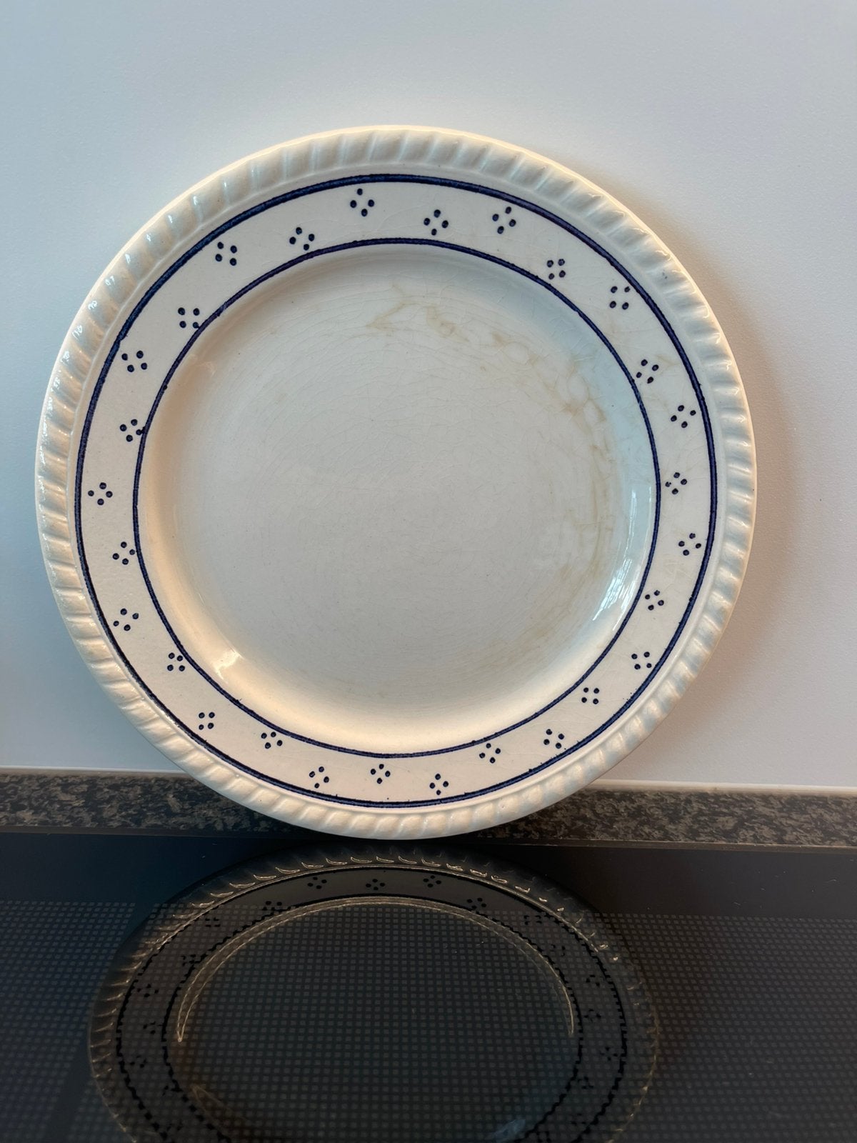 Klassiek Vintage Dinerbord – "Maria Blue Dots" (1 stuk), Ophalen of Verzenden