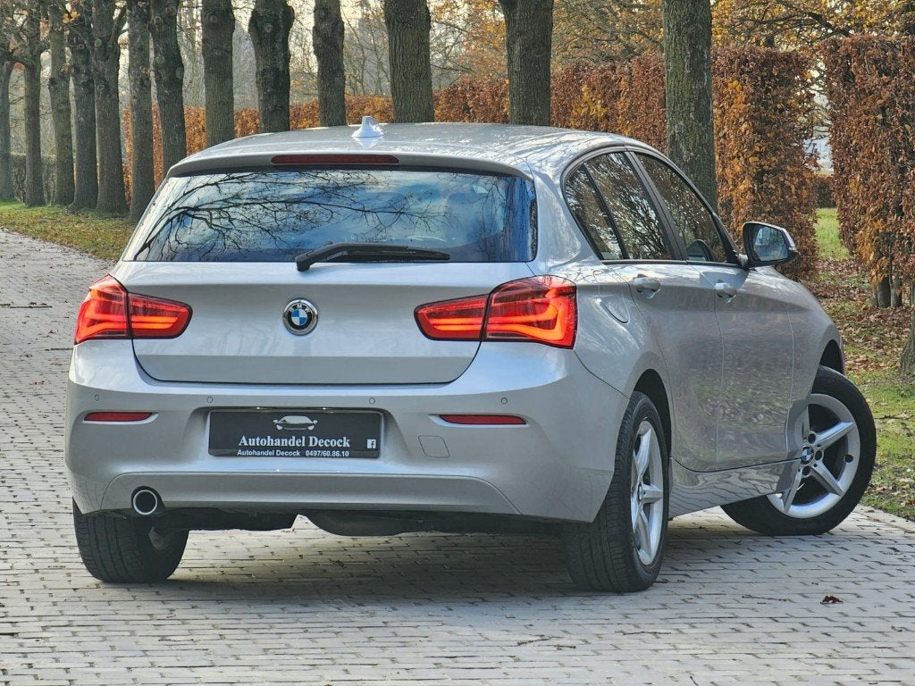 Bmw 1 serie 116d | AUTOMAAT | WEINIG KM, Auto's, BMW, Automaat, Bedrijf, 5 deurs, Zilver of Grijs