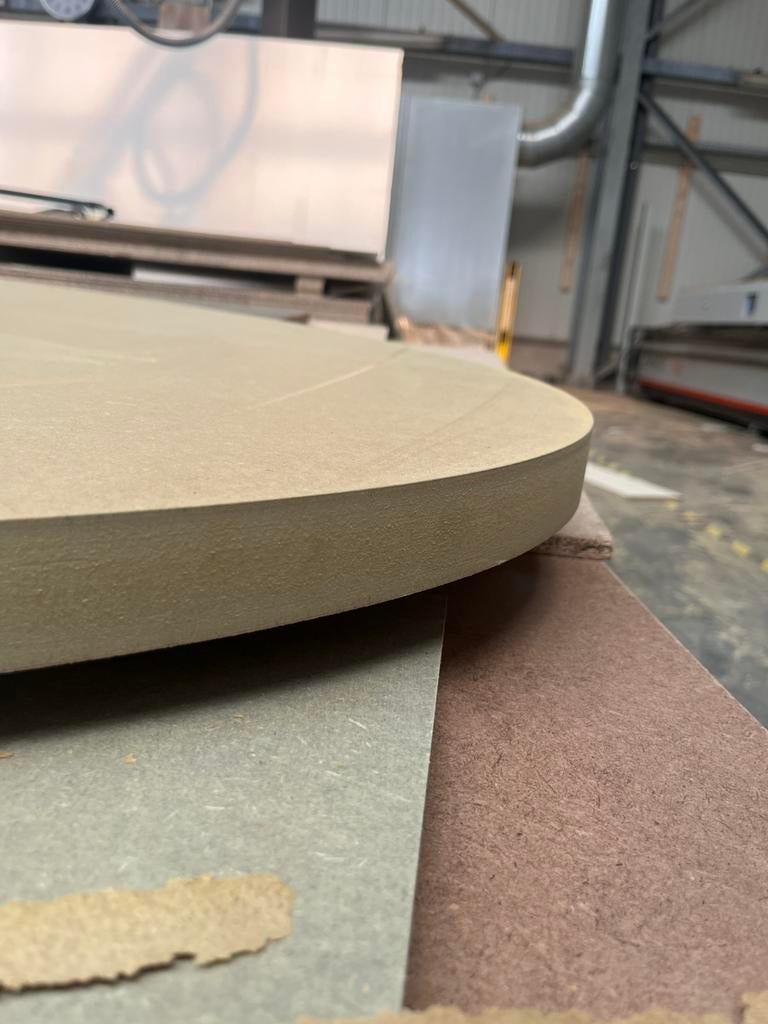 Mdf ovaal tafelblad, Ophalen, Overige materialen, 100 tot 150 cm, Vijf personen of meer