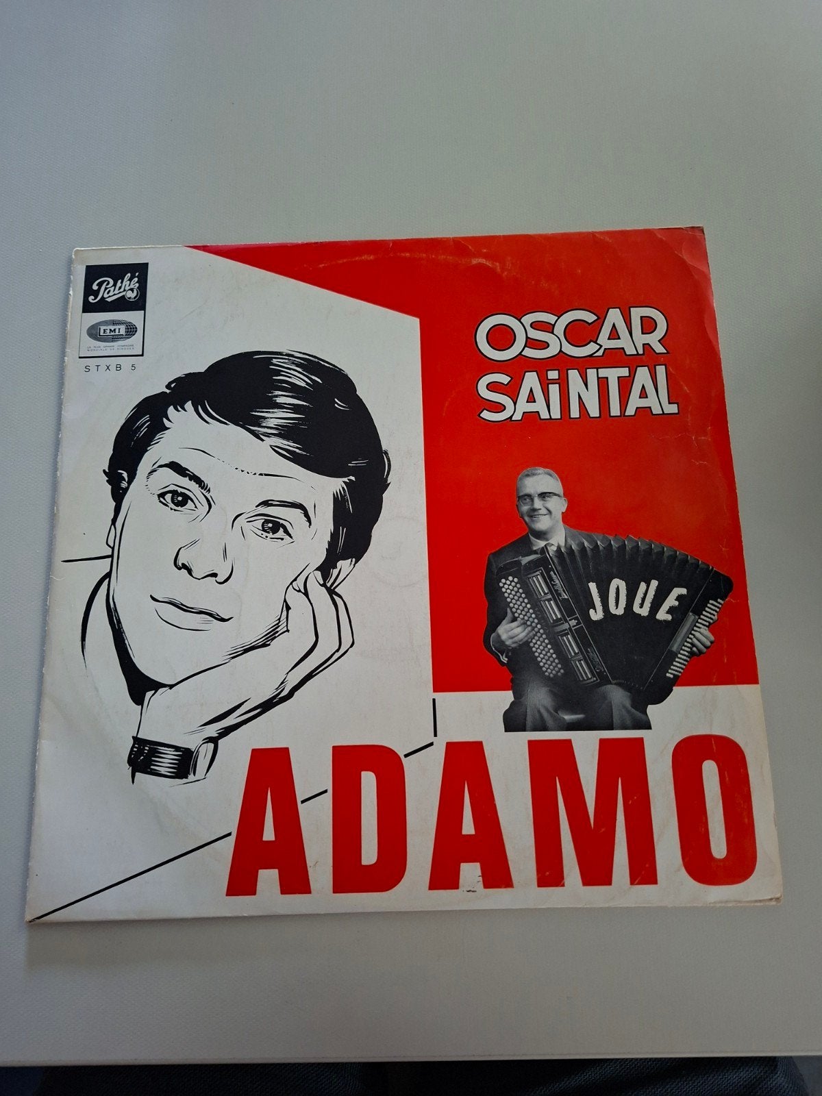 Vinyl - Oscar Saintal joue Adamo. NM-, Cd's en Dvd's, LP, Gebruikt, Overige genres, Originele persing