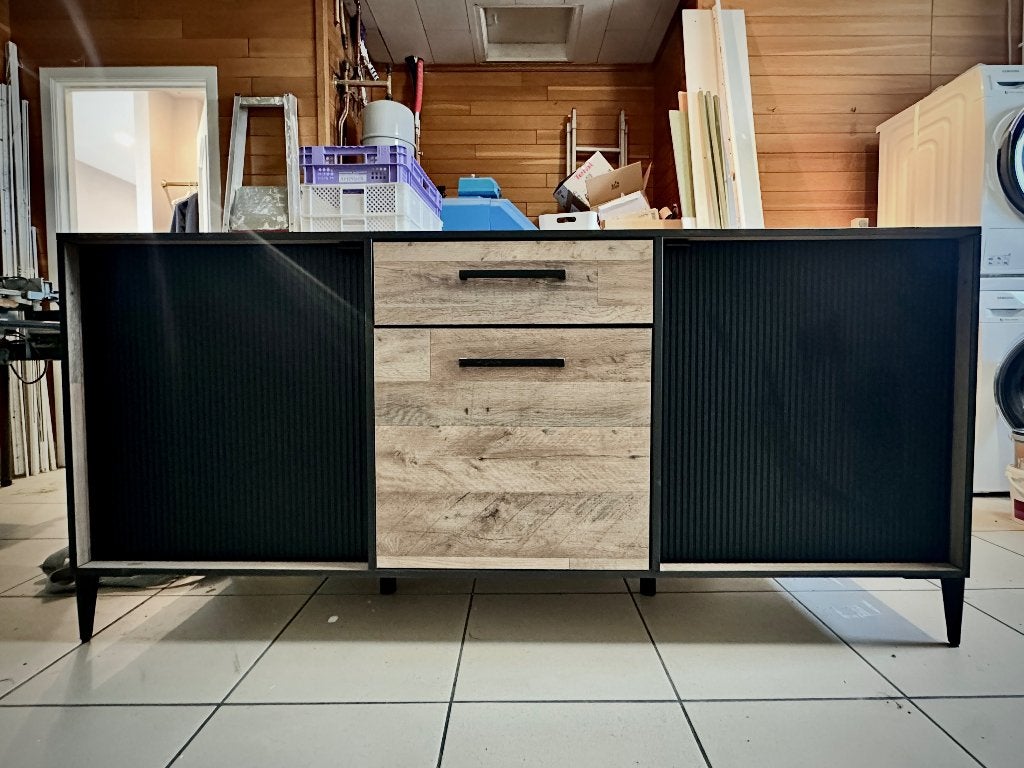 Modern dressoir / opbergkast – 188 cm, Huis en Inrichting, Ophalen, 150 tot 200 cm, Met lade(s), Zo goed als nieuw