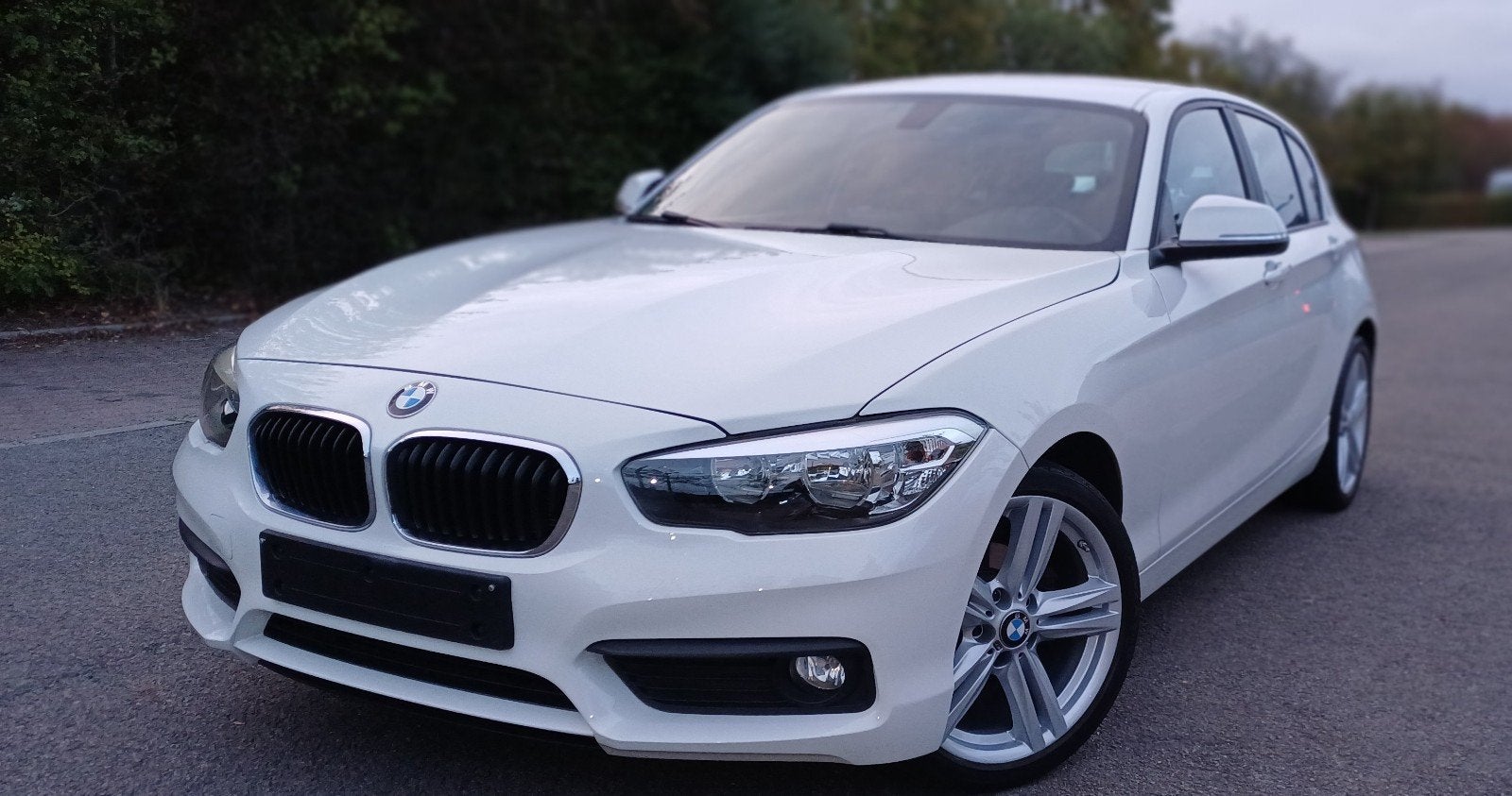 BMW 116i f20 is prachtige staat., Autos, 116 g/km, Euro 6, 1865 kg, Boîte manuelle