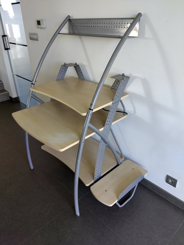 Compacte, comfortabele computertafel, Maison & Meubles, Bureaux, Utilisé, Bureau d'ordinateur, Autres marques, Moderne, Bois, Argent