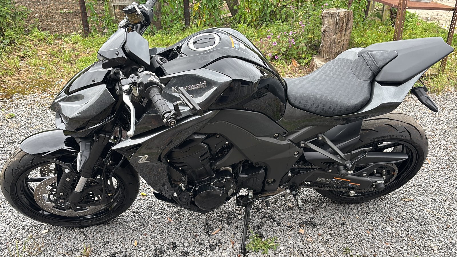 Kawasaki z1100 2025, Motoren, Bedrijf
