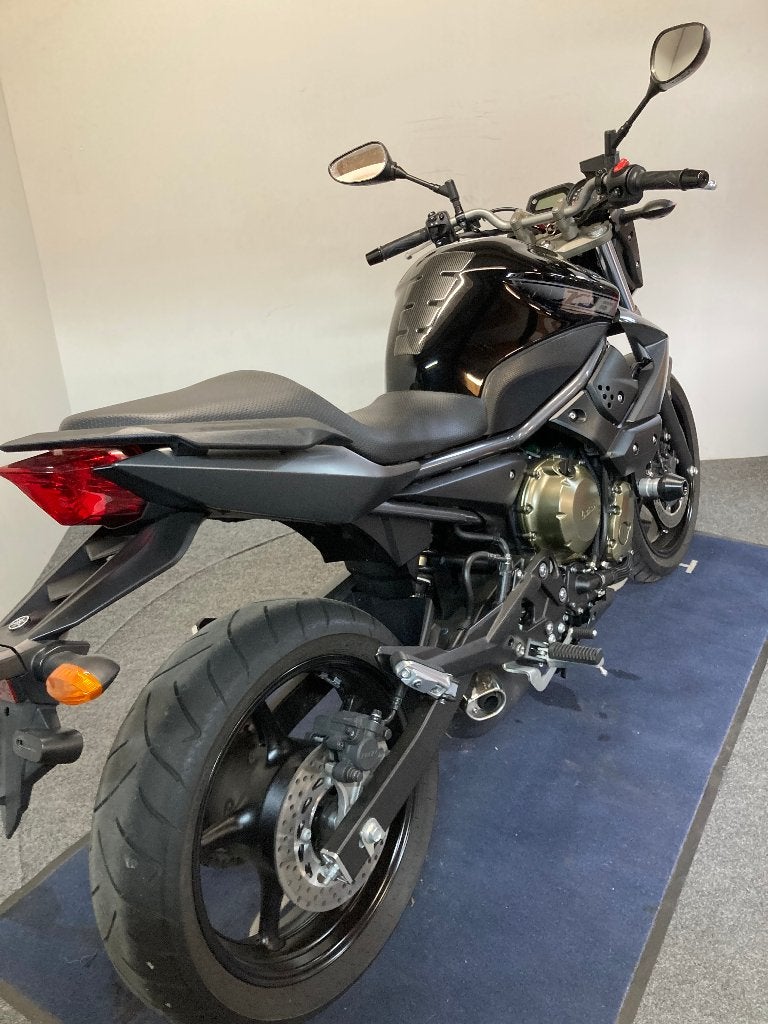 Yamaha XJ 6 MY'09 ref. LS 3375, Motoren, Occasion, 4 cilinders, Motorrijbewijs A, Bedrijf