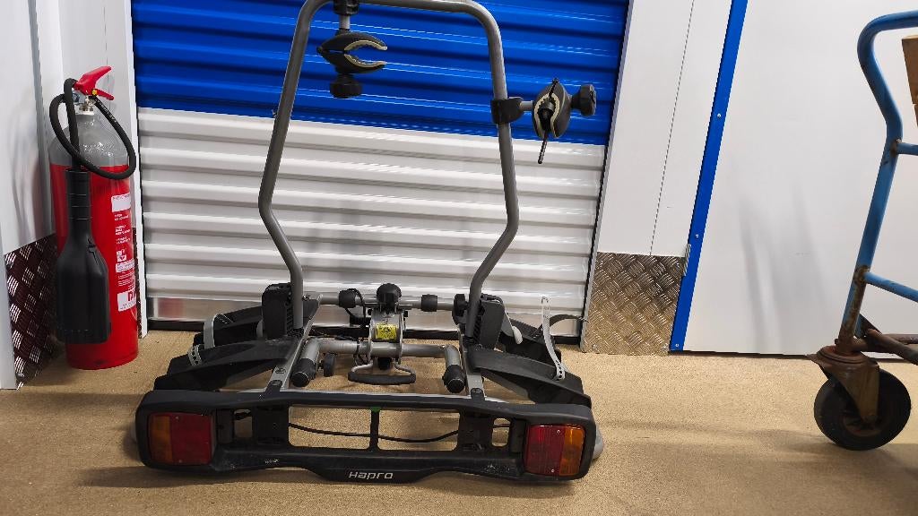 fietsdrager Hapro, Ophalen, 2 fietsen, Zo goed als nieuw, Trekhaakdrager