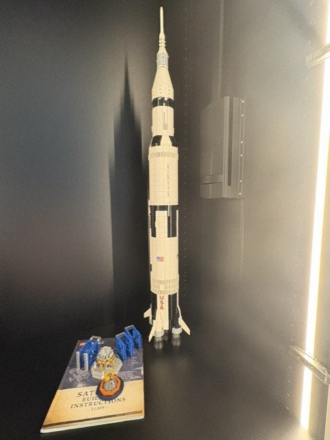 Lego - Nasa apollo saturn V 21309 gebouwd zonder doos, Kinderen en Baby's, Speelgoed | Duplo en Lego, Ophalen, Lego, Zo goed als nieuw