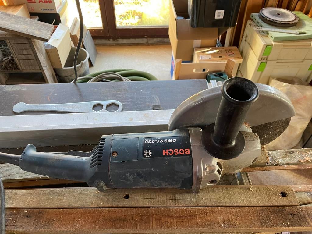 Diqueuse Bosch, Enlèvement, Utilisé