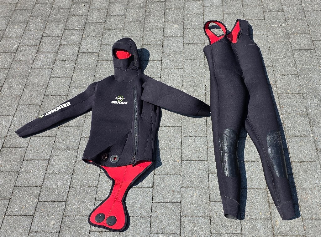 BEUCHAT 2-delig wetsuit - maat 3/M, Watersport en Boten, Duiken, Ophalen, Gebruikt, Duikpak