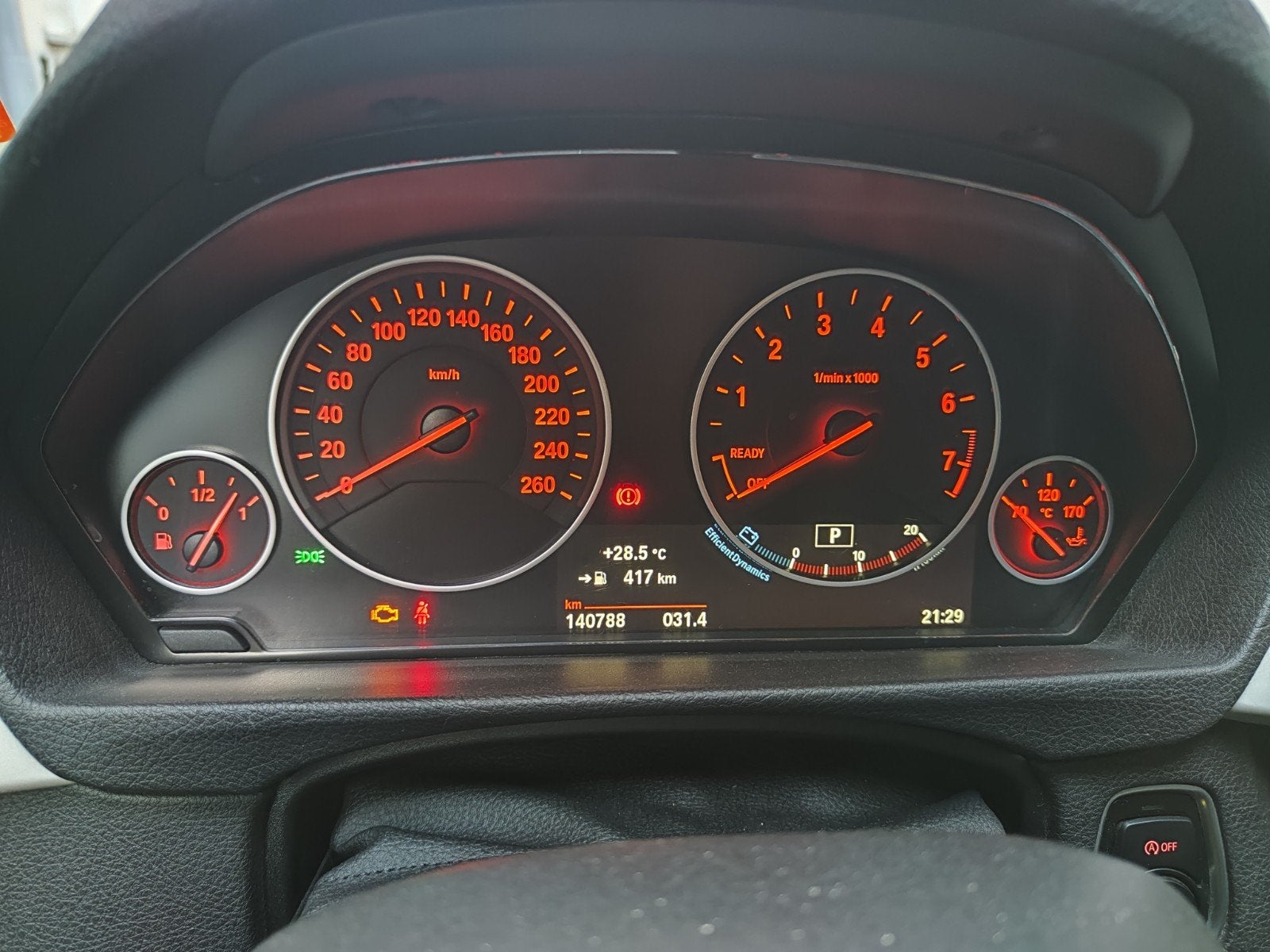 BMW 318i stationwagen, jaar 2018, 142.000 km (schaalbaar),, Ophalen, Gebruikt, BMW