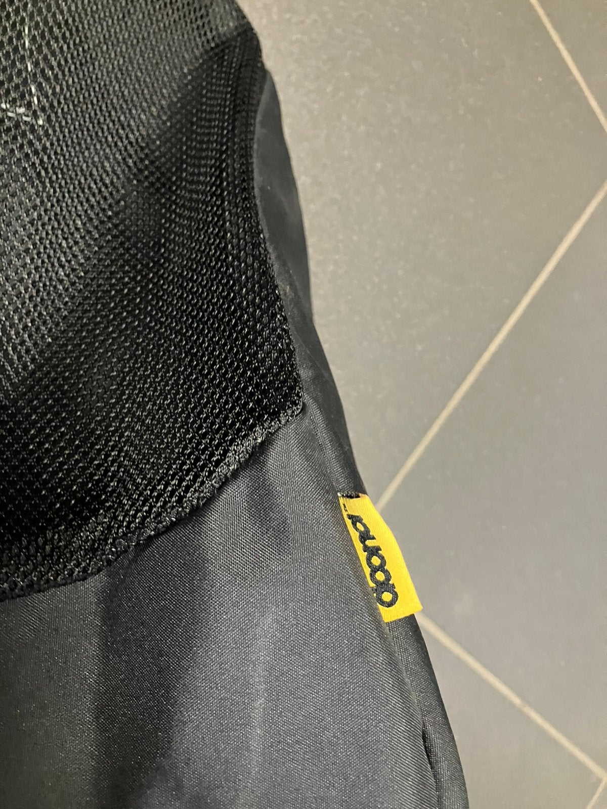 Doona opbergtas zwart, Kinderen en Baby's, Autostoeltjes, Ophalen, Zo goed als nieuw