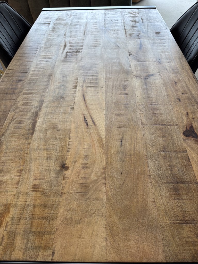 Massieve tafel, Ophalen, Nieuw, 50 tot 100 cm, 150 tot 200 cm