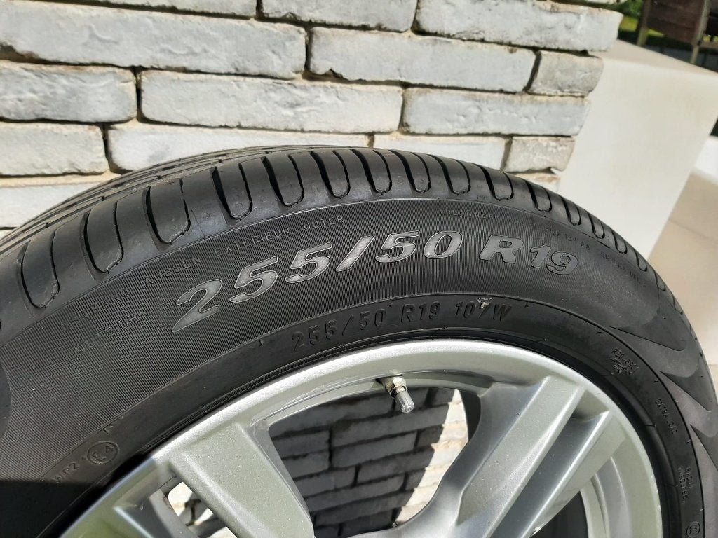 Jantes et pneus 19 pouces pour BMW X5, Autos : Pièces & Accessoires, Neuf, Pneus et Jantes, 255 mm, Pneus été