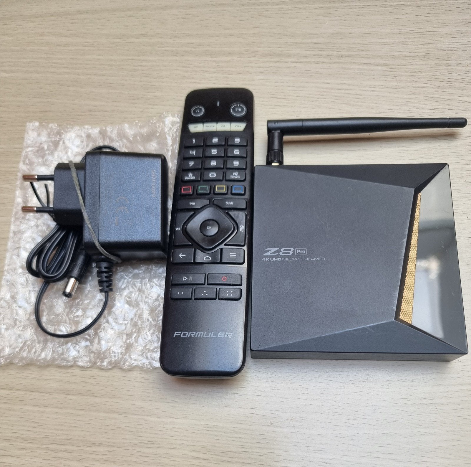Formuler Z8 Pro 4k, Enlèvement, Utilisé, Audio optique, Moins de 500 GB