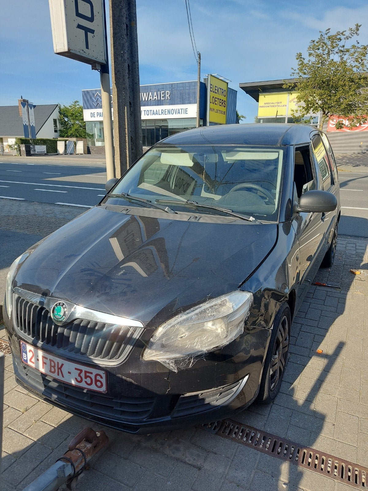 Snoda Romstaer 1.2 benzine servo stuur kapoot 950€, Auto's, Skoda, Particulier, Te koop