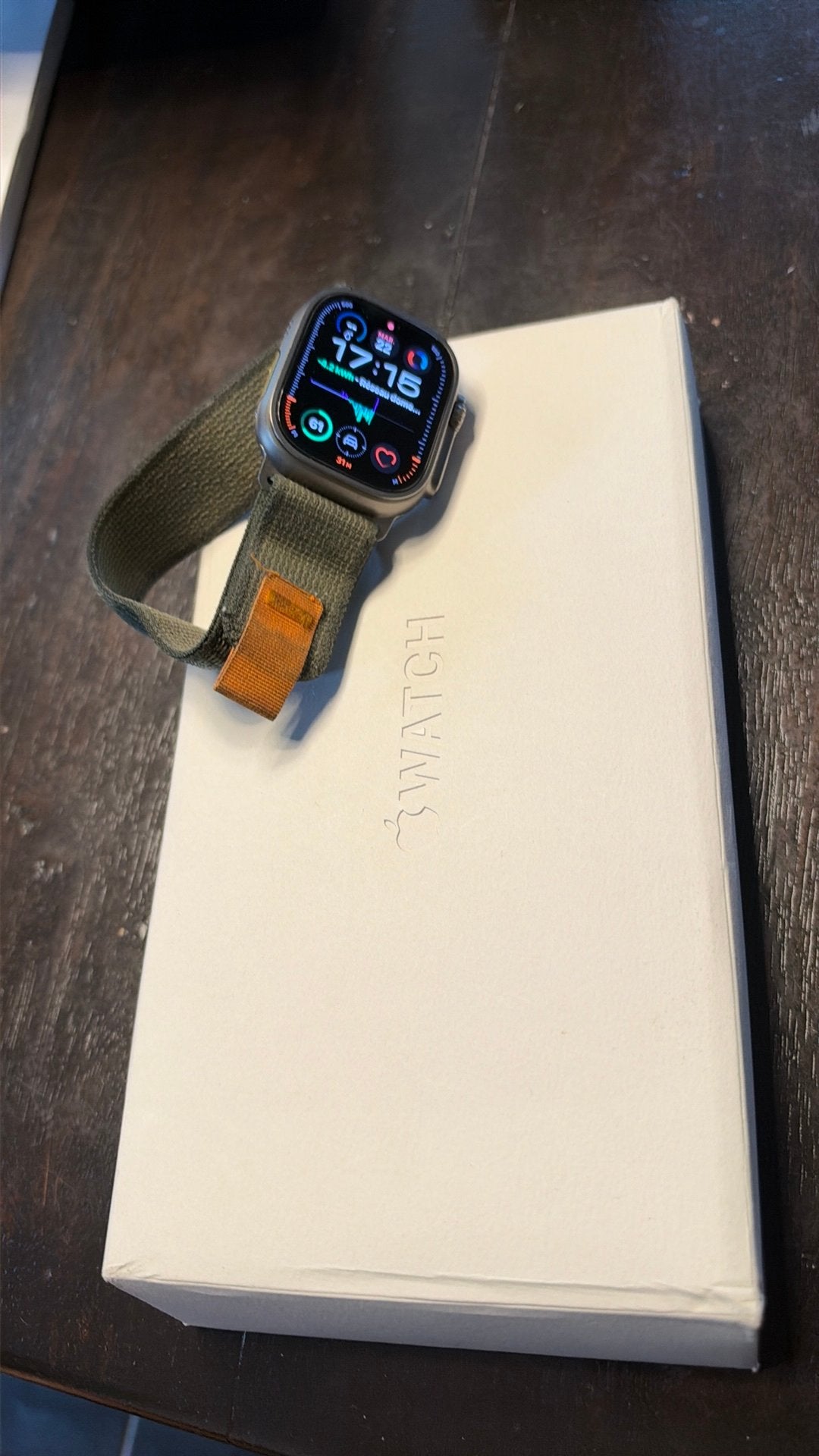 Apple watch ULTRA, Enlèvement ou Envoi, État, Comme neuf