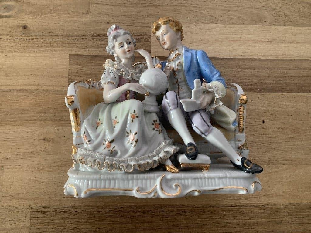 Porseleinen Beeldje 'Galant Koppel' – Rococo Stijl, Antiek en Kunst, Ophalen