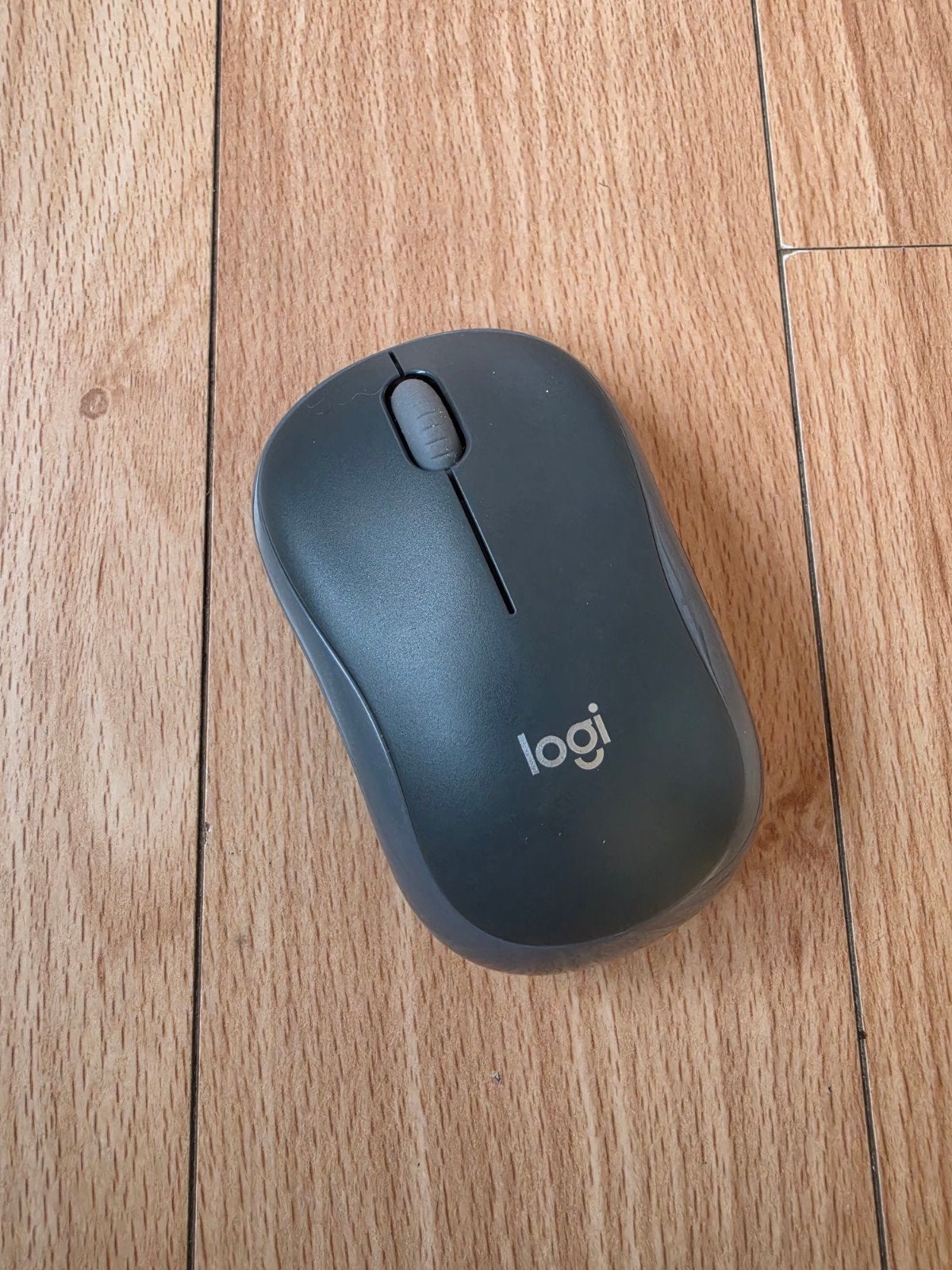 Logitech M185 draadloze muis - goede staat, Computers en Software, Muizen, Ophalen of Verzenden, Draadloos, Muis