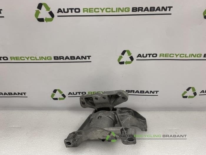 Support moteur d'un Peugeot 308, -, 3 mois de garantie, Utilisé, -