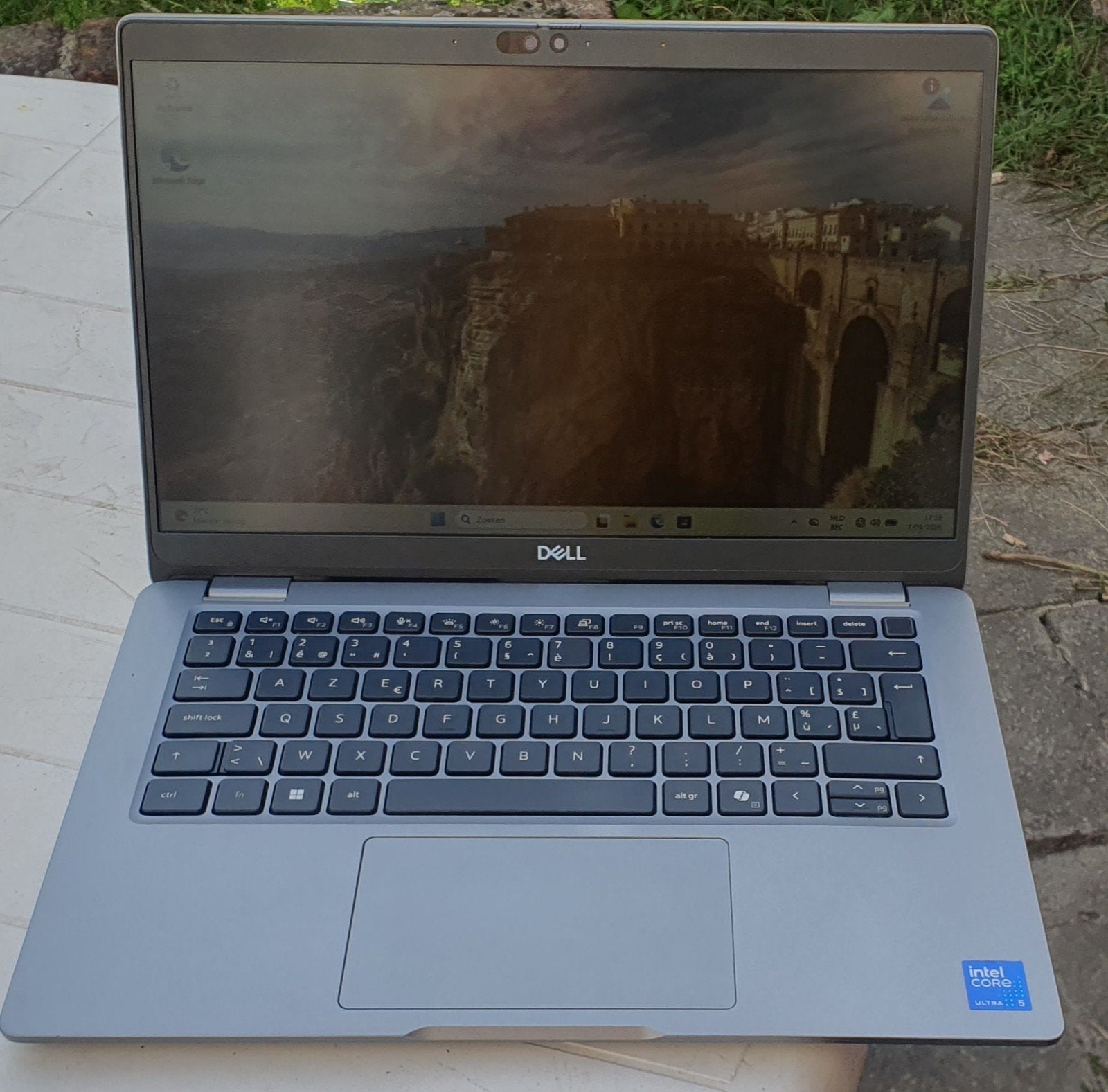 Dell Latitude 5350 Core Ultra 5 16GB DDR5x 512GB NVMe SSD, Informatique & Logiciels, Enlèvement ou Envoi, Comme neuf, Dell, Azerty