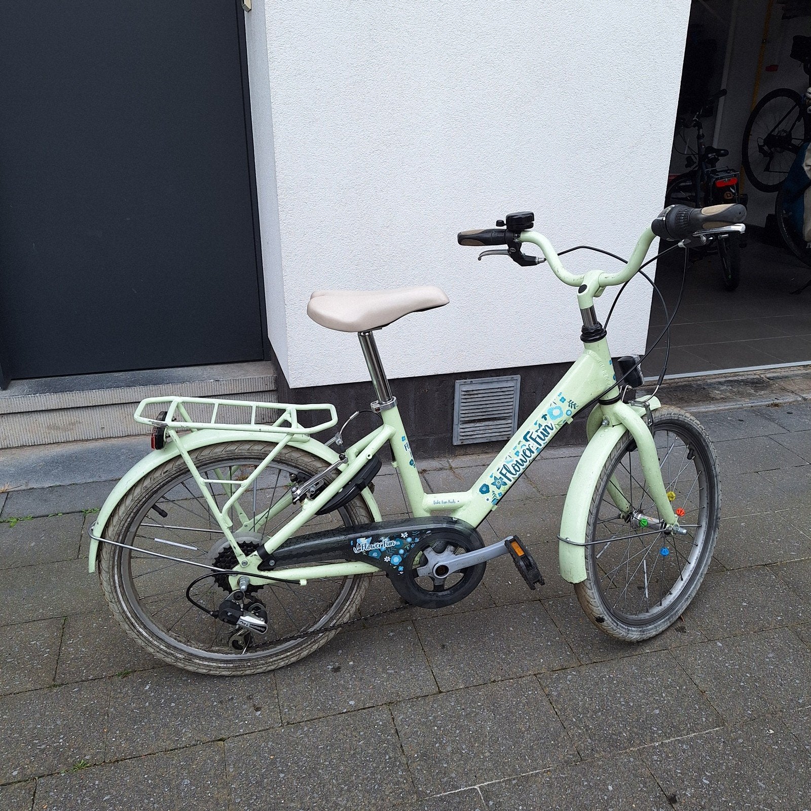 20 inch meisjesfiets, Ophalen, Gebruikt, Velgrem, BikeFun Kids (BFK)