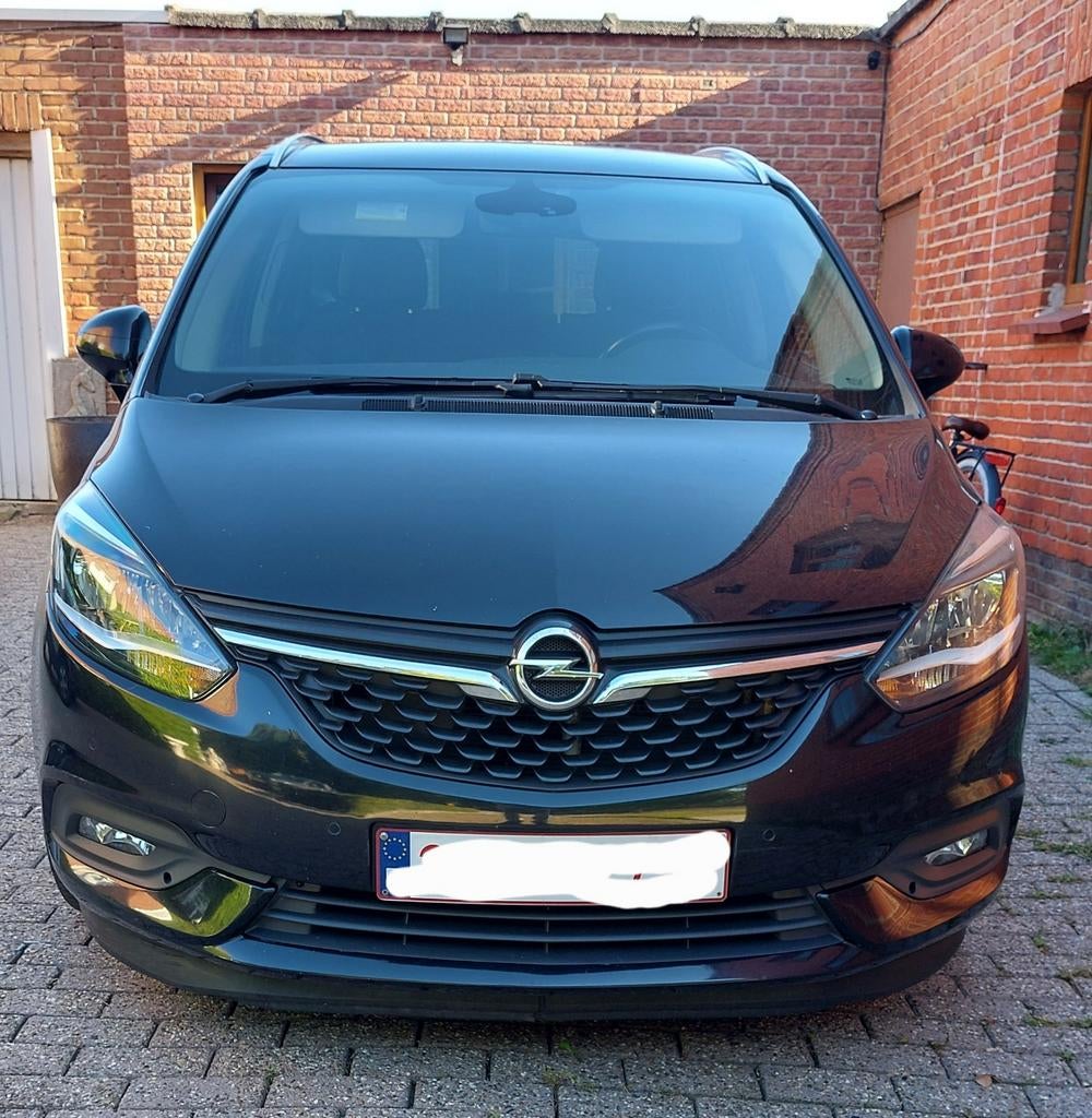 Opel zafira 2017, 1.4 benzine , 7 plaatsen, Leder en Stof, Parkeersensor, Particulier, Euro 6