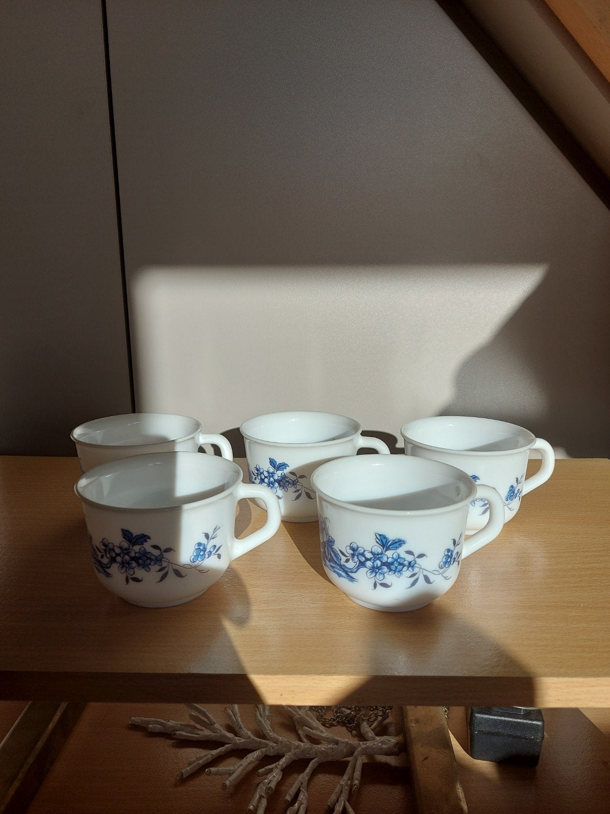 tasses en arcopal, Enlèvement ou Envoi