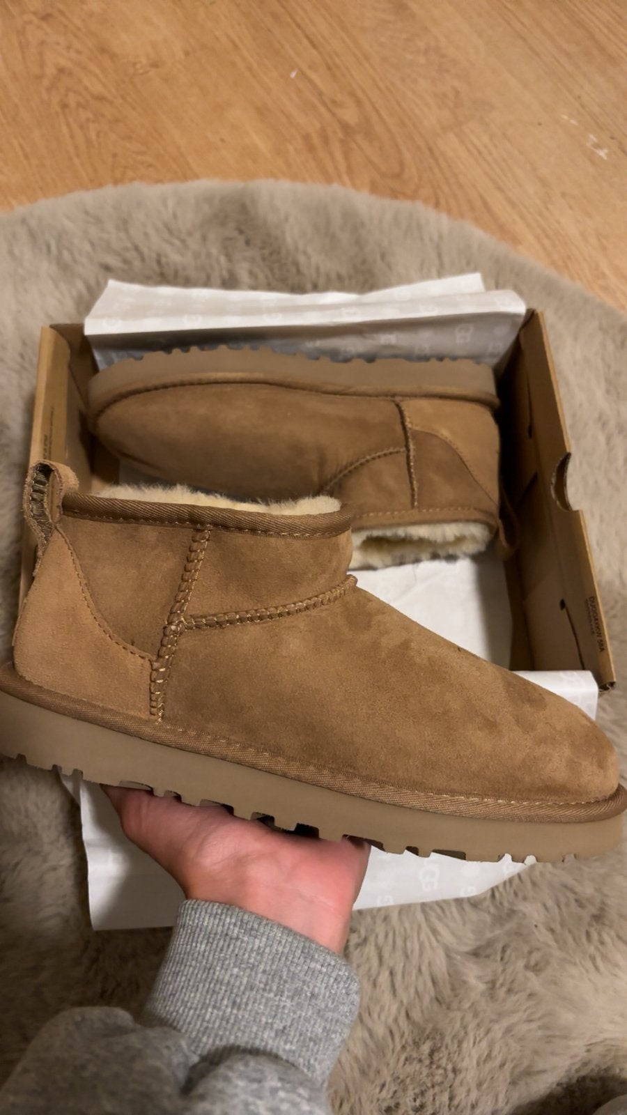 Ugg maat 38 (bruin/beige), Neuf, Brun, Enlèvement, Bottes de neige