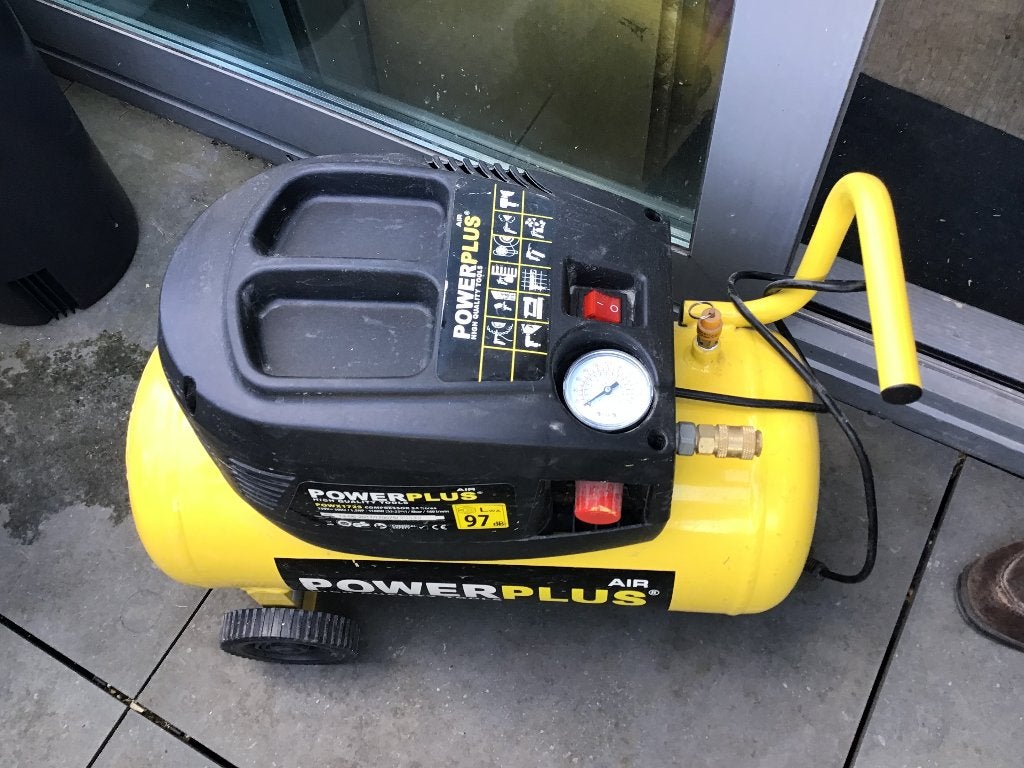 compresseur POWX1725, Bricolage & Construction, Compresseurs, Moins de 25 litres, Moins de 200 litres/min, Comme neuf, Enlèvement