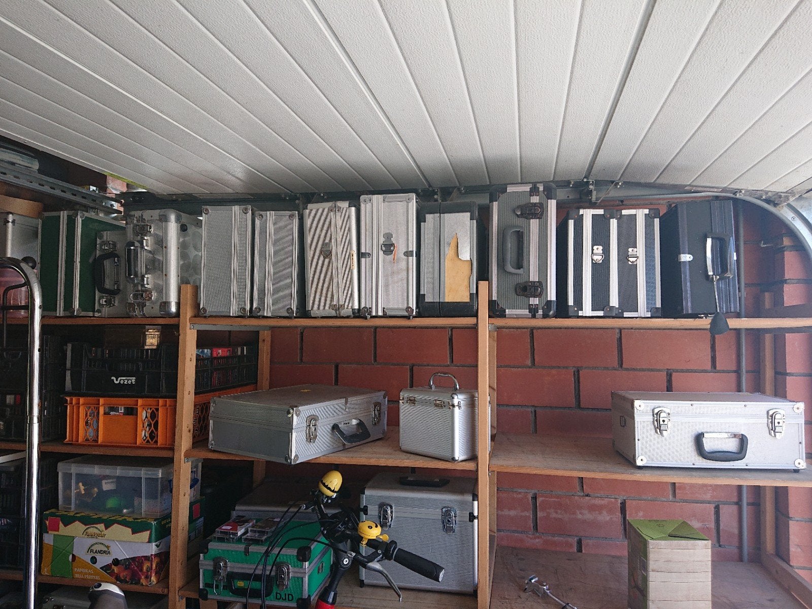 Flight-cases et valises, CD & DVD, CD | Autres CD, Enlèvement, Utilisé