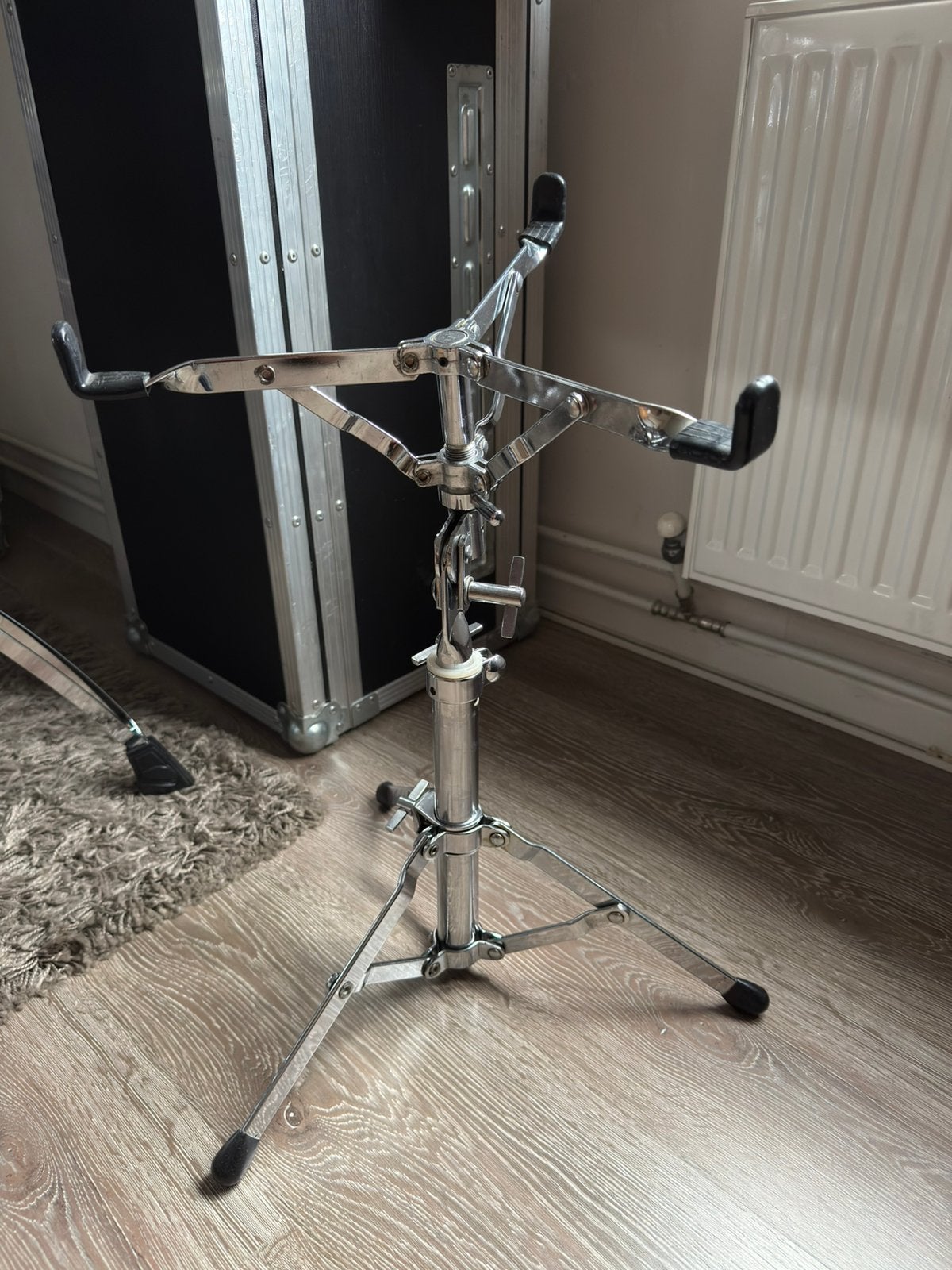 Vintage Pearl snare stand, Musique & Instruments, Enlèvement ou Envoi, Comme neuf, Pearl
