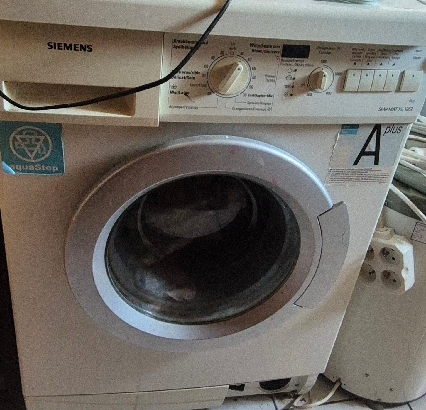 Lave linge a réparer - gratuit - Chimay, Electroménager