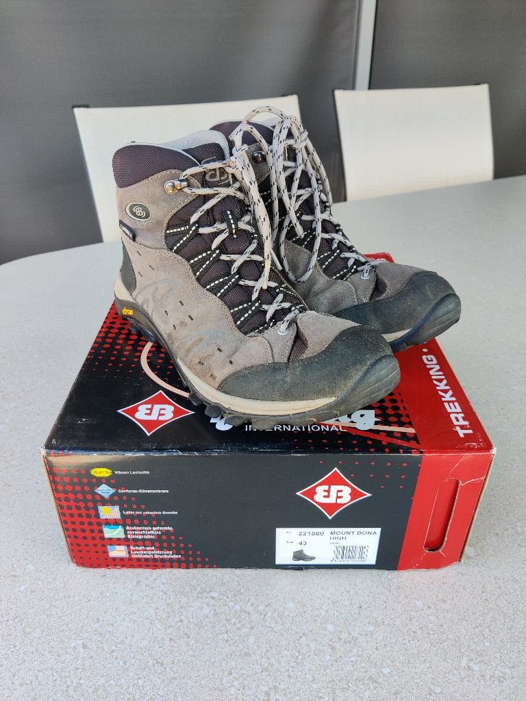Bruetting Mount Bona High - Wandelschoenen - Maat 43, Overige kleuren, Brütting, Gedragen, Wandelschoenen