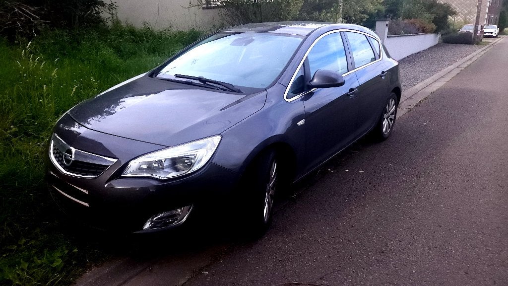 Opel Astra, Autos, Achat, Boîte manuelle, Noir, 5 portes