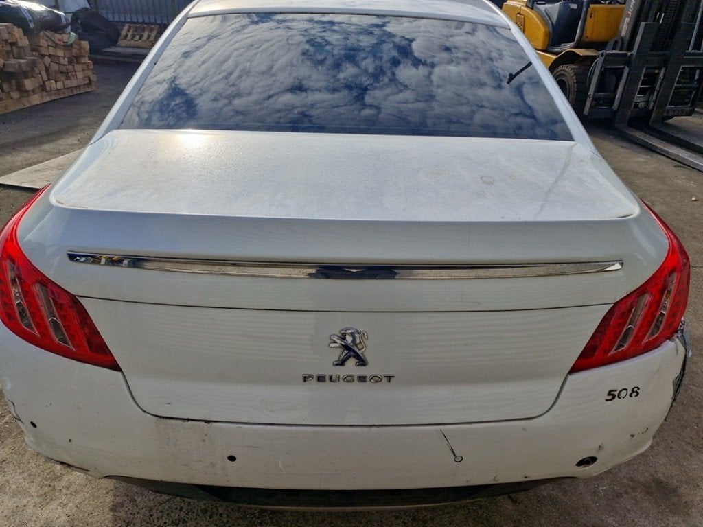 HAYON ARRIÈRE / MALLE 508 (8D) (|9808850580|8606A8|), Autos : Pièces & Accessoires, Carrosserie & Tôlerie, Kontakt-peugeot@peugeot.com