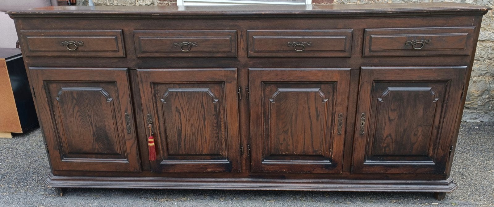 Buffet chêne foncé, Maison & Meubles, Armoires | Buffets, Enlèvement, Chêne