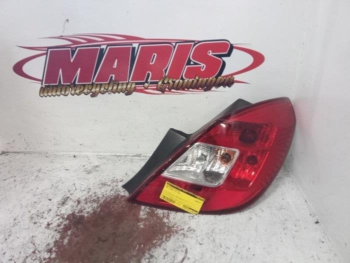 Achterlicht rechts van een Opel Corsa, Gebruikt, -, -, Opel