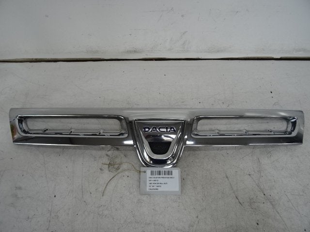 GRILLE AÉRATION Dacia Duster (HS) (01-2009/01-2018), Dacia, Mevr. I. Hauben, Utilisé, Rue de l'Espoir 34 34
4030  GRIVEGNÉE, BE