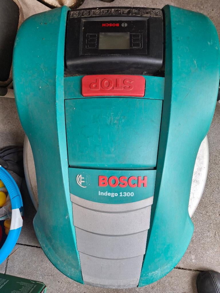 Tondeuse robot BOSCH Indego 1300, Jardin & Terrasse, Tondeuses robotisées, Enlèvement, Utilisé, Bosh