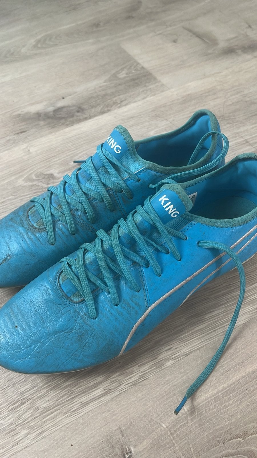 Voetbal schoenen maat 45, Ophalen of Verzenden, Zo goed als nieuw, Schoenen