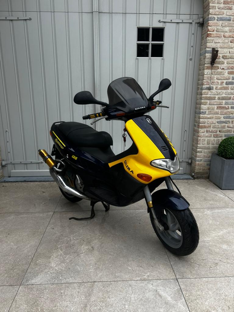 Gilera runner 180 pm tuning a1, Vélos & Vélomoteurs, Scooters | Piaggio, Enlèvement, Comme neuf