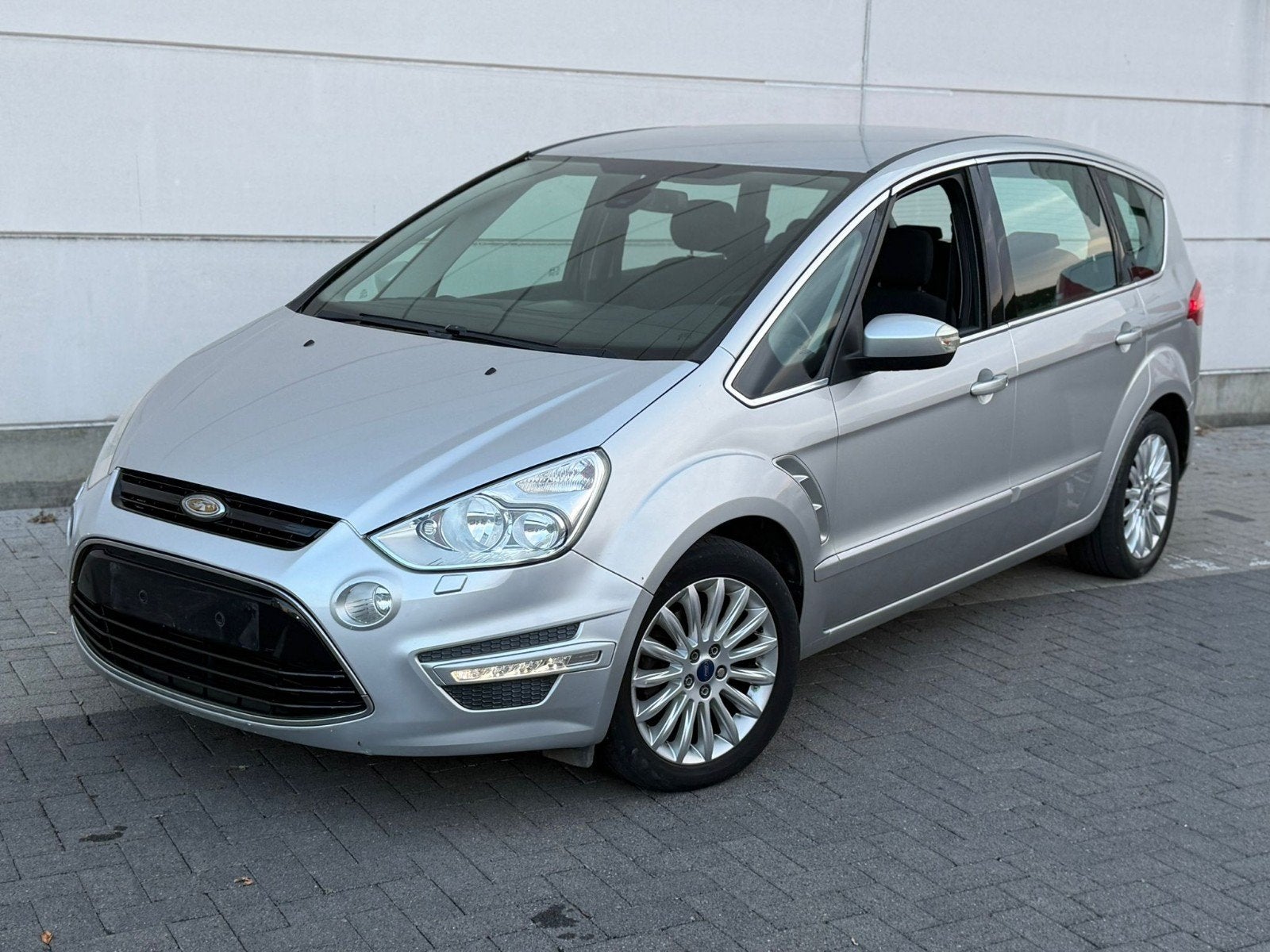 Ford S-max automaat, Auto's, Ford, Automaat, Zwart, Wit, 5 deurs