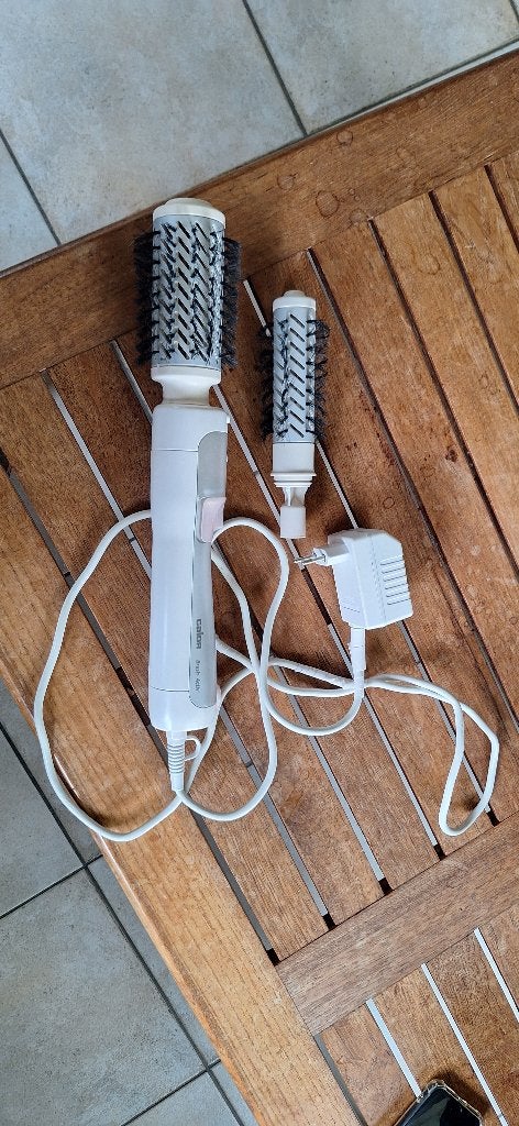 Brosse rotative électrique Calor Brush Activ., Bijoux, Sacs & Beauté, Beauté | Soins des cheveux, Utilisé, Sèche-cheveux, Enlèvement ou Envoi