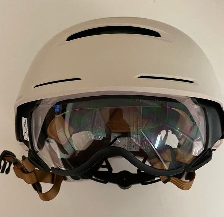 Casque velo ville décathlon, Vélos & Vélomoteurs, Enlèvement ou Envoi, Comme neuf