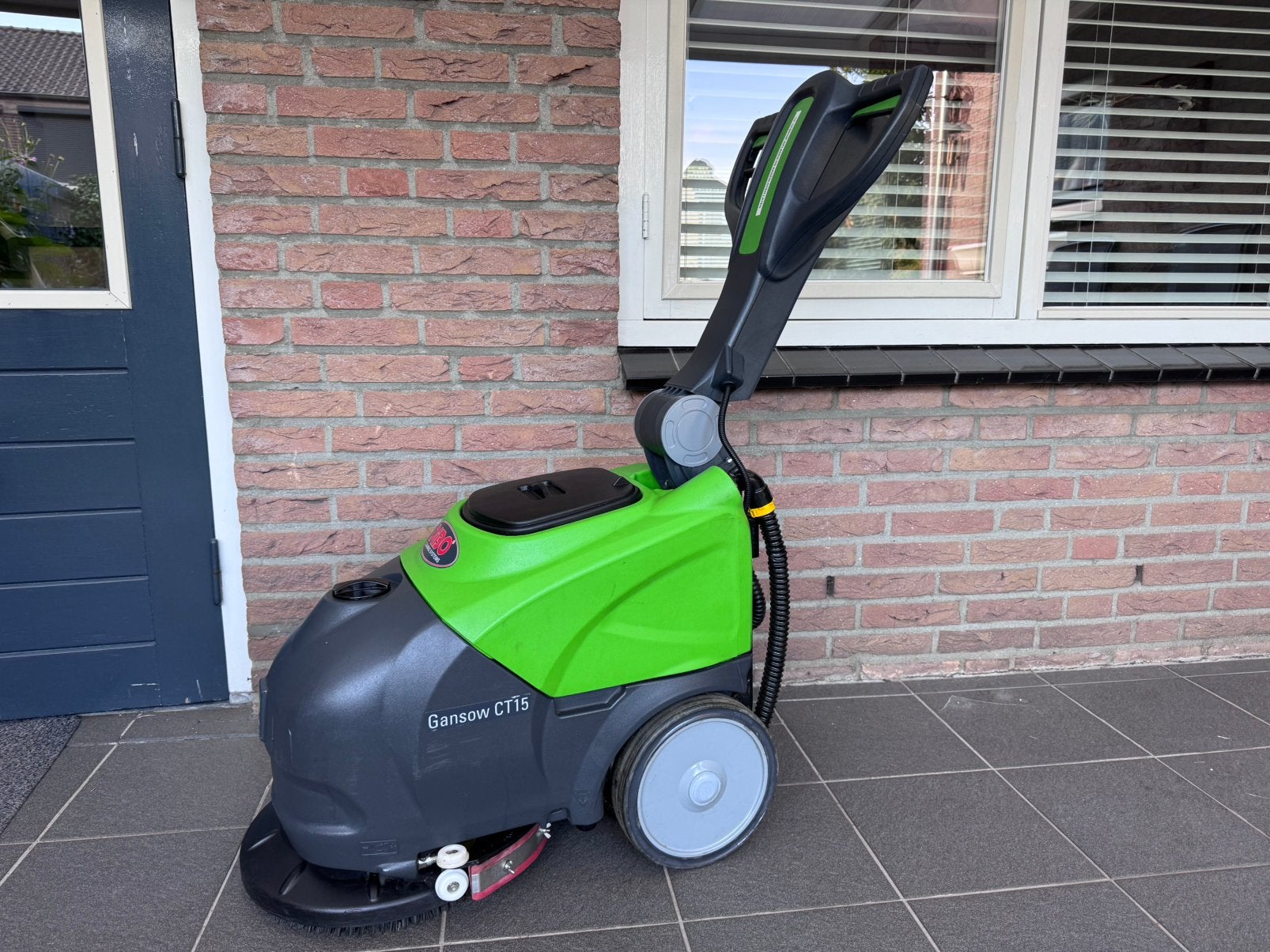 Dibo CT15B Schrobmachine op batterijen, Doe-het-zelf en Bouw, Ophalen, Zo goed als nieuw, Schrobmachine