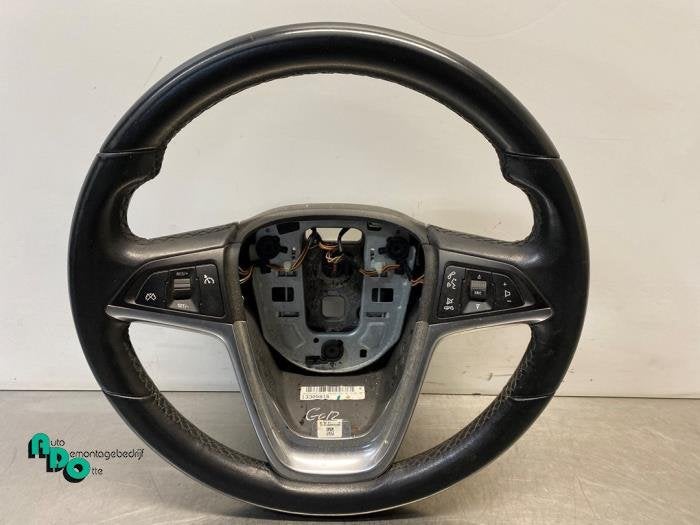 Volant d'un Opel Meriva (Meriva B 10-), -, Opel, 3 mois de garantie, Utilisé