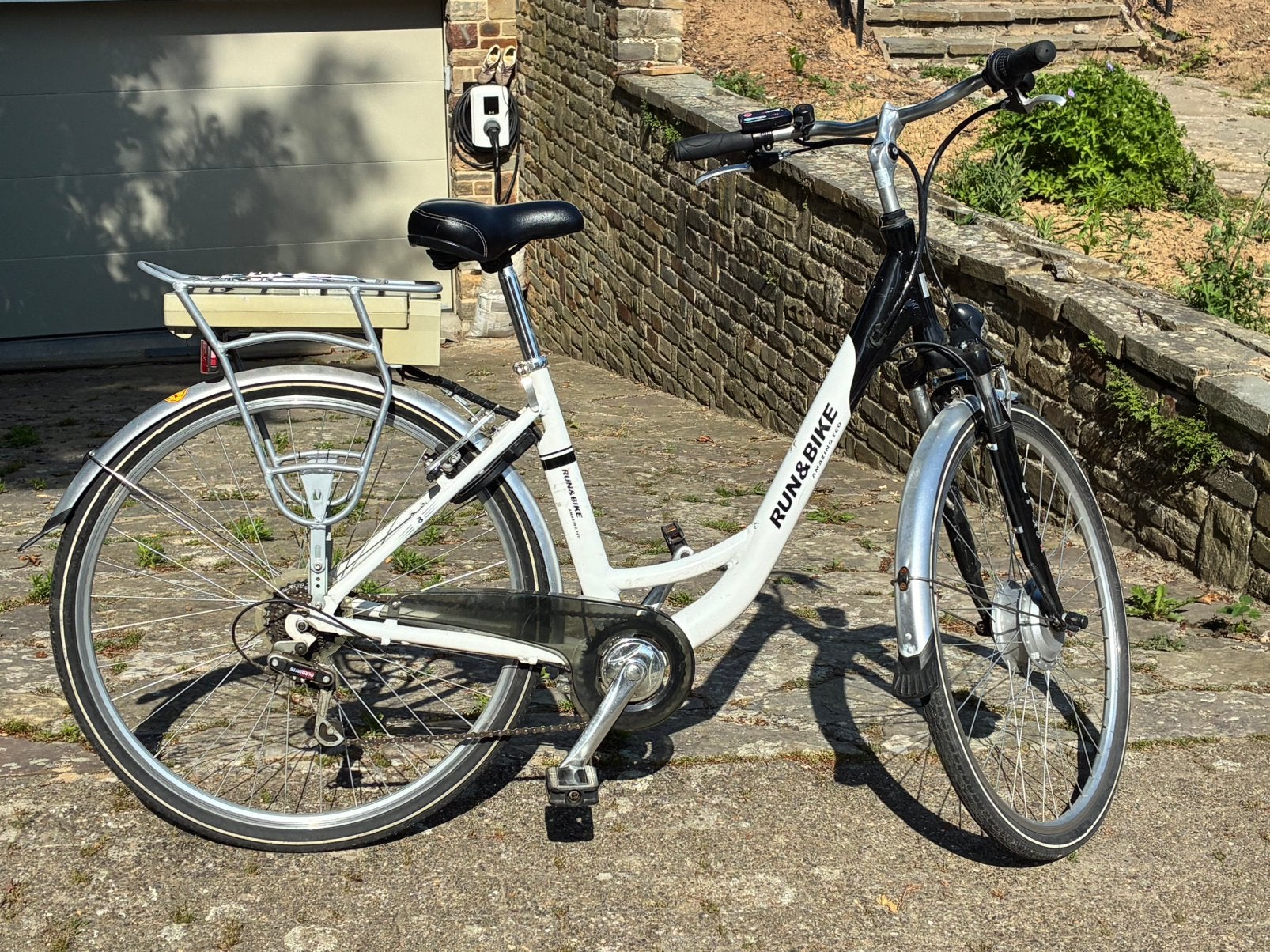 Electrische fiets met lage instap, Ophalen, Gebruikt, Minder dan 30 km per accu, Overige merken