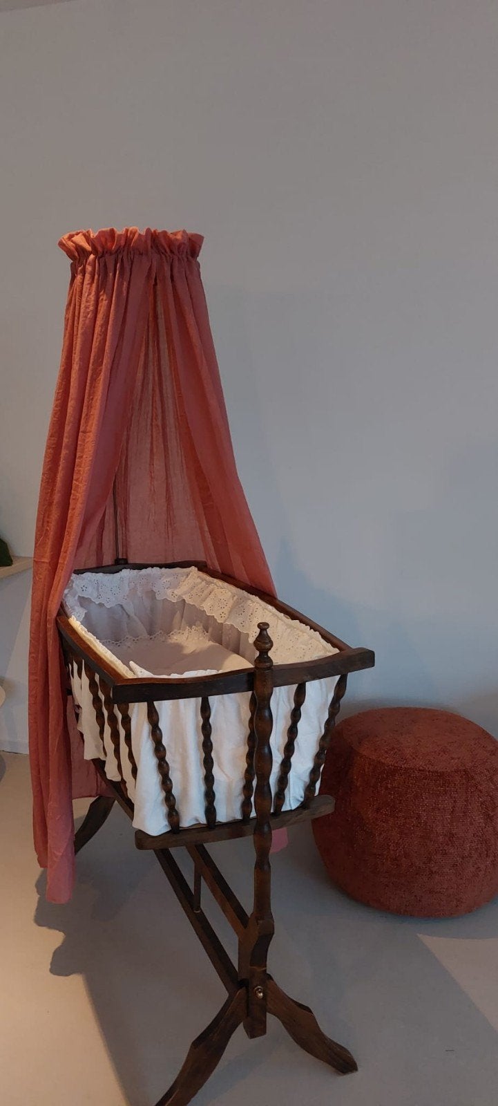Houten baby wieg, Ophalen